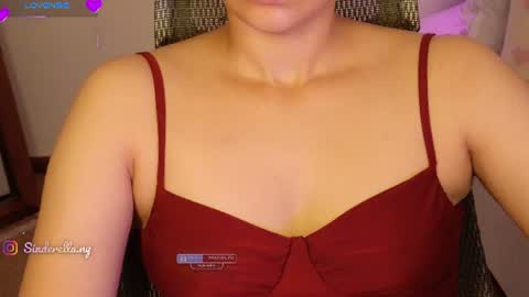Snapshot of nylaahhh chatting on 06/27/26, 01:32 Nylaah online show from 06/27/26, 01:32