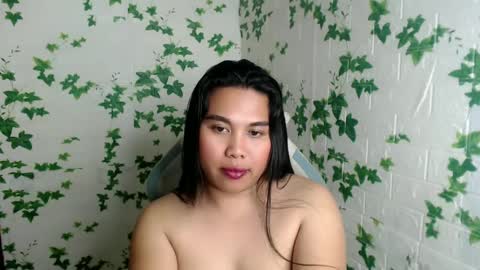 nylecummer online show from 01/28/25, 11:28