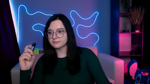 Mira online show from 04/26/26, 01:42