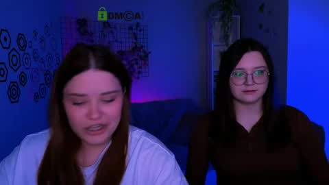 Mira online show from 04/27/26, 01:09