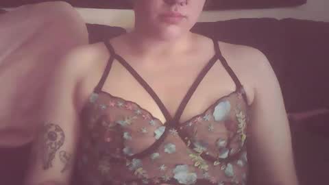 nympho_kitty_jaz online show from 09/15/25, 10:21