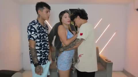 nympho_nathy_sophi online show from 02/09/26, 01:26