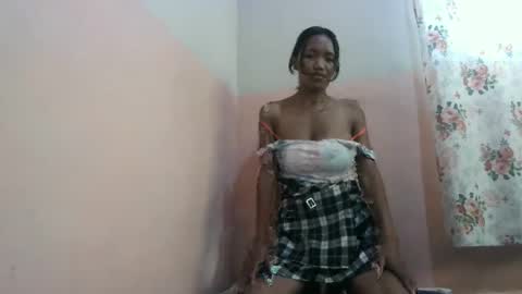 Snapshot of nympholinha chatting on 02/07/25, 06:56 nympholinha online show from 02/07/25, 06:56