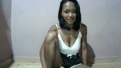 Snapshot of nympholinha chatting on 02/21/25, 02:59 nympholinha online show from 02/21/25, 02:59