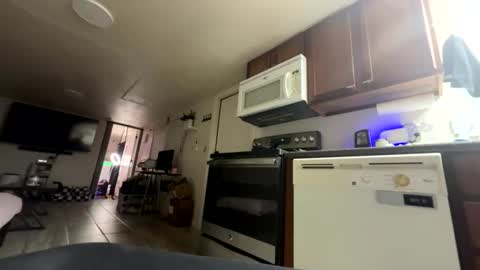 nymphomaticbaby online show from 02/04/26, 06:30