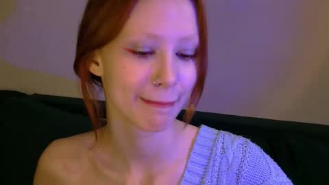 nyra_thira online show from 03/26/26, 01:49