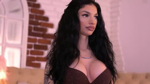 Nyssa online show from 03/17/26, 06:44