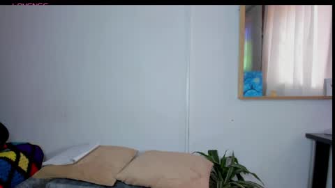 Laura nyu online show from 05/21/26, 06:59