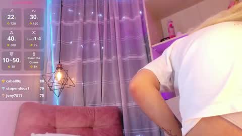 Snapshot of nyx__blackwood chatting on 02/19/26, 11:17 nyx__blackwood online show from 02/19/26, 11:17