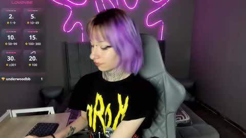 Nyx Doll online show from 11/12/25, 07:57