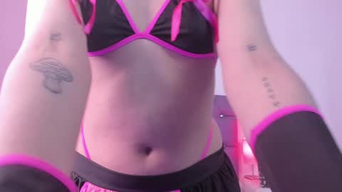   online show from 02/03/25, 04:57