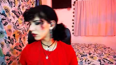 Snapshot of nyxxei chatting on 01/08/26, 11:51 Nyxxei online show from 01/08/26, 11:51