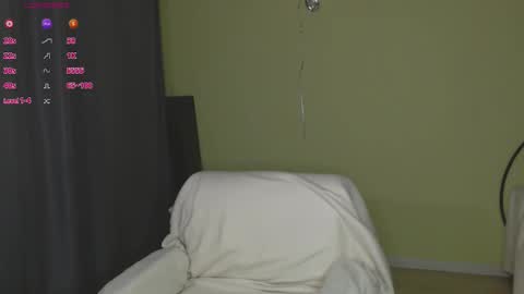 Oaklyn online show from 10/06/25, 04:26