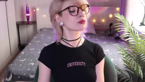 Moonlight online show from 04/03/26, 09:18