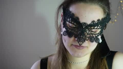Snapshot of obsessionx_eve chatting on 05/20/26, 12:11 obsessionx_eve online show from 05/20/26, 12:11
