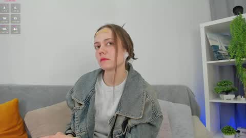 Elis online show from 06/04/26, 01:39