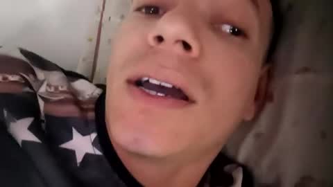 Snapshot of ocampojhon503 chatting on 02/27/25, 04:21 ocampojhon503 online show from 02/27/25, 04:21