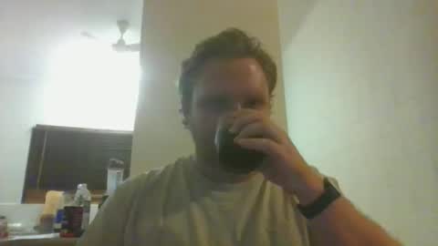 Robert online show from 04/01/26, 01:41