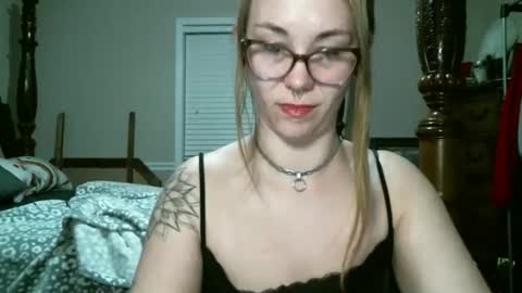 OcculticKitty online show from 03/17/26, 02:27