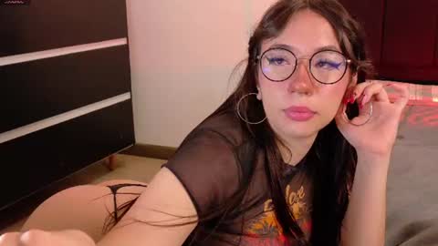 Snapshot of ocean_your_squirter chatting on 06/17/26, 10:28 Your Ocean baby 3 online show from 06/17/26, 10:28