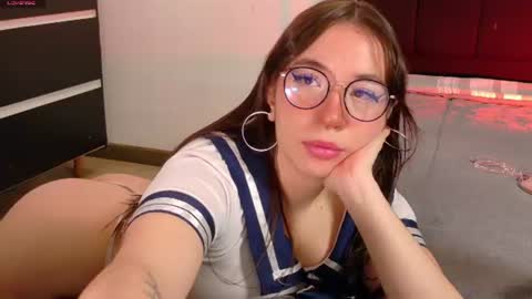 Snapshot of ocean_your_squirter chatting on 07/15/26, 12:32 Your Ocean baby 3 online show from 07/15/26, 12:32