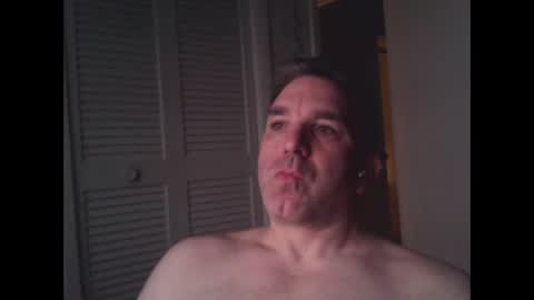 Snapshot of oceanmanx chatting on 03/01/26, 04:58 Ocean online show from 03/01/26, 04:58