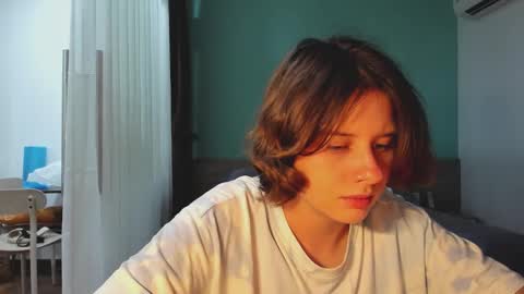 Evie online show from 12/09/24, 12:51