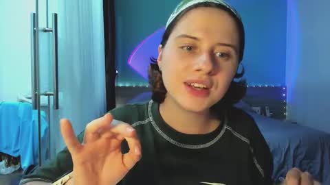 Evie online show from 12/30/24, 11:59