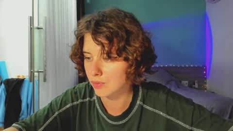 Evie online show from 01/25/25, 11:34