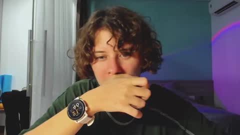 Evie online show from 02/01/25, 02:45