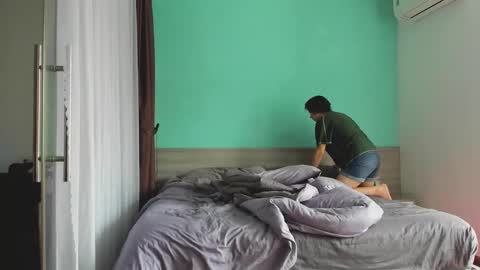 Evie online show from 02/03/25, 05:51