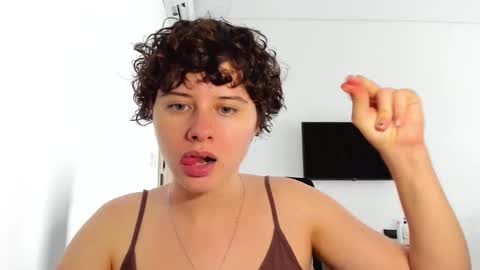 Snapshot of octopussy69x chatting on 02/23/26, 03:59 Evie online show from 02/23/26, 03:59