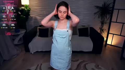 Snapshot of odellabowman chatting on 02/22/25, 11:24 Night Odella Bowman Julia online show from 02/22/25, 11:24