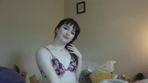 Snapshot of odetteraine chatting on 02/04/26, 07:31 Odette online show from 02/04/26, 07:31