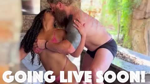 Snapshot of odinn_freyaa chatting on 11/01/25, 06:43 Odin and Freya online show from 11/01/25, 06:43