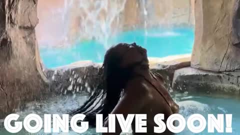 Snapshot of odinn_freyaa chatting on 12/23/25, 02:42 Odin and Freya online show from 12/23/25, 02:42