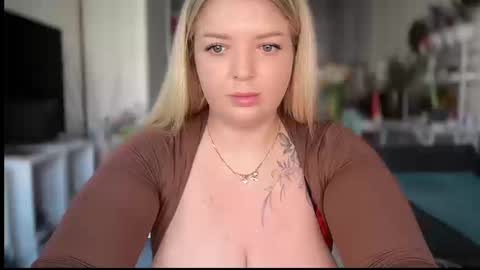 Odri online show from 03/11/26, 07:36