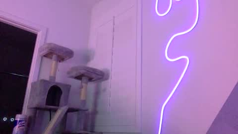 Snapshot of of_babydoll8 chatting on 10/27/25, 05:55 of_babydoll8 online show from 10/27/25, 05:55