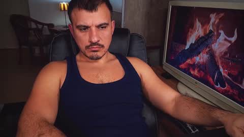 officeman7 online show from 12/16/24, 05:43