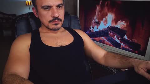 officeman7 online show from 01/10/25, 05:02