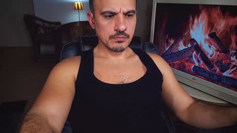 officeman7 online show from 01/16/25, 04:07