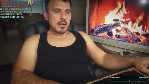 officeman7 online show from 12/22/25, 01:13