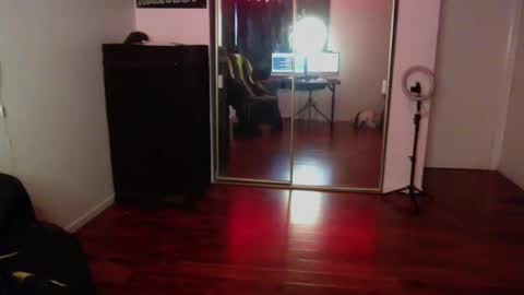 Money online show from 10/27/25, 05:39