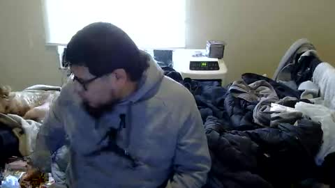 oscar flores online show from 12/03/25, 02:15