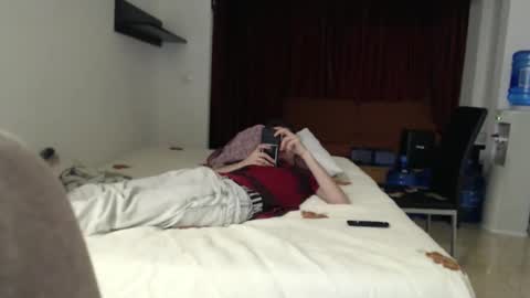 ofsolovicio online show from 09/12/25, 10:32