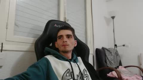 ofsolovicio online show from 11/03/25, 07:15