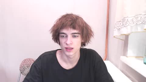 Snapshot of og_mister_penis chatting on 11/23/25, 11:04 Felix online show from 11/23/25, 11:04