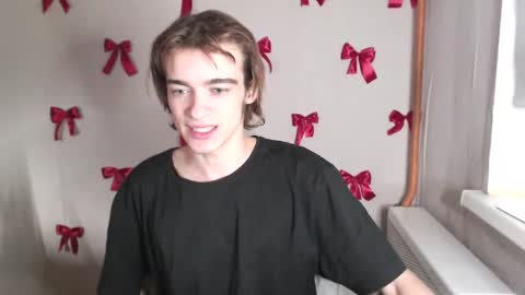 Snapshot of og_mister_penis chatting on 01/15/26, 06:29 Felix online show from 01/15/26, 06:29