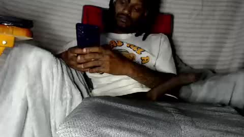 Snapshot of ogdigbick chatting on 12/30/24, 03:03 OGDigBick online show from 12/30/24, 03:03