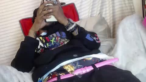 Snapshot of ogdigbick chatting on 03/10/25, 02:59 OGDigBick online show from 03/10/25, 02:59